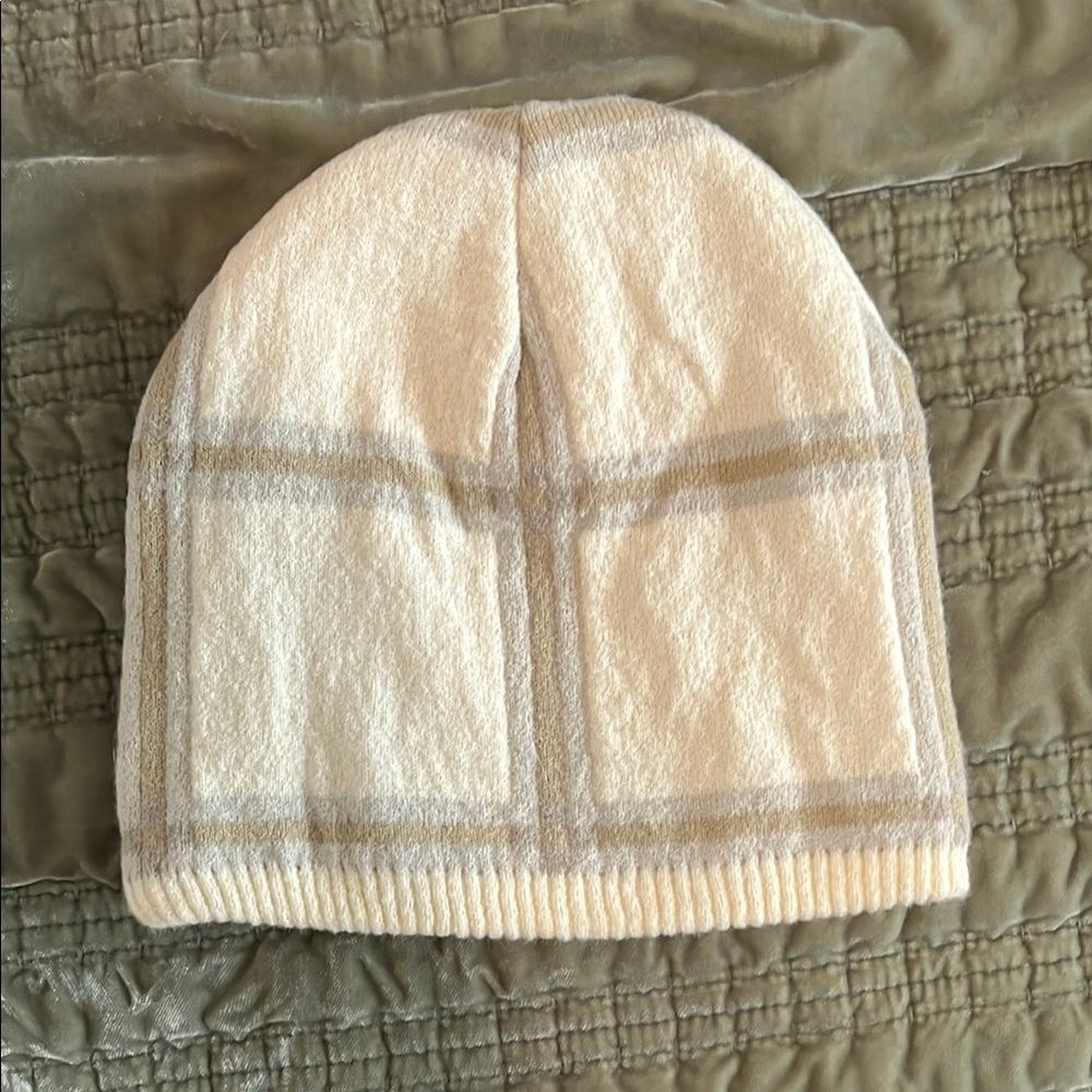 WeWoreWhat Cream Knit Beanie